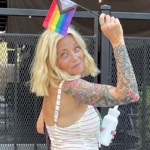 Meet your Posher, Pennie Rae